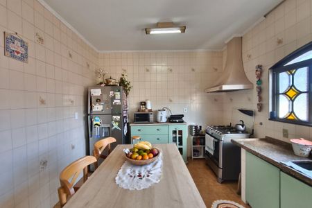 Casa à venda com 200m², 4 quartos e 4 vagasCozinha