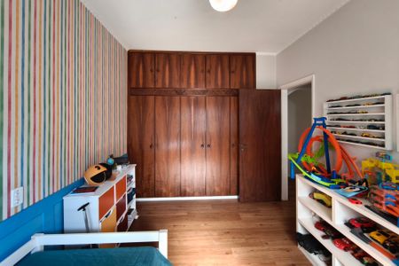 Casa à venda com 200m², 4 quartos e 4 vagasQuarto 3