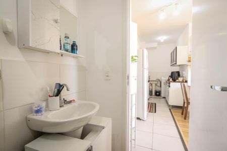 Apartamento para alugar com 38m², 2 quartos e sem vagaBanheiro