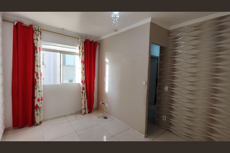 Sala de apartamento para alugar com 2 quartos, 48m² em Vila Popular, Ferraz de Vasconcelos