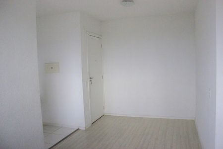 Sala de apartamento para alugar com 2 quartos, 43m² em Vila Nova Bonsucesso, Guarulhos