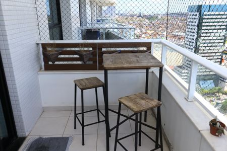 Sacada de kitnet/studio para alugar com 1 quarto, 59m² em Caminho das Árvores, Salvador