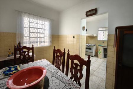 Casa para alugar com 300m², 3 quartos e 2 vagas Casa para alugar com 300m², 3 quartos e 2 vagasSala de Jantar