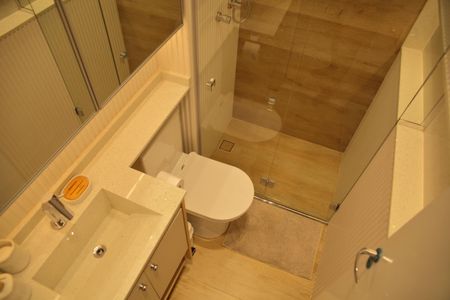 Apartamento à venda com 88m², 2 quartos e 2 vagasBanheiro 