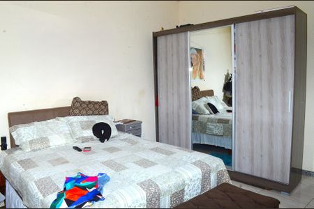 Casa à venda com 250m², 2 quartos e 2 vagasQuarto 1