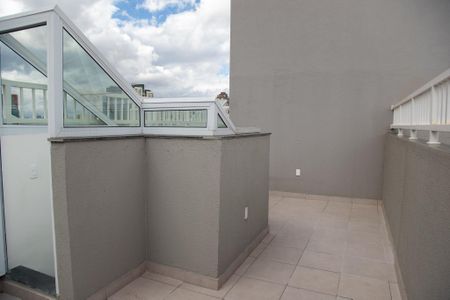 Studio à venda com 48m², 1 quarto e sem vaga Studio à venda com 48m², 1 quarto e sem vagaCobertura