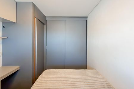 Apartamento para alugar com 35m², 1 quarto e sem vagaQuarto - Armários