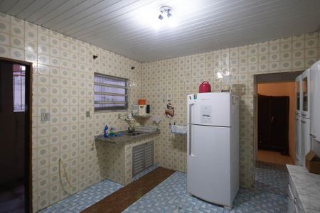 Casa à venda com 152m², 2 quartos e 3 vagas Casa à venda com 152m², 2 quartos e 3 vagasCozinha