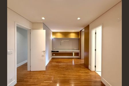 Apartamento à venda com 161m², 3 quartos e 3 vagasSuíte 