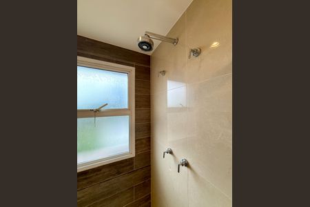 Apartamento à venda com 161m², 3 quartos e 3 vagasBanheiro 1 Suíte 