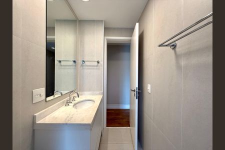 Apartamento à venda com 161m², 3 quartos e 3 vagasBanheiro Social 