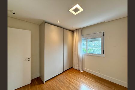 Apartamento à venda com 161m², 3 quartos e 3 vagasQuarto 3