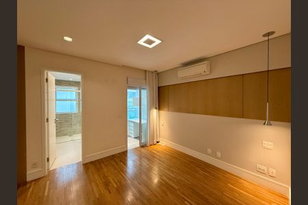 Apartamento à venda com 161m², 3 quartos e 3 vagasSuíte 