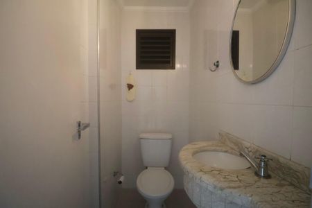 Apartamento para alugar com 134m², 3 quartos e 2 vagas Apartamento para alugar com 134m², 3 quartos e 2 vagasLavabo