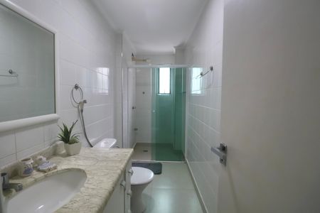 Apartamento para alugar com 134m², 3 quartos e 2 vagas Apartamento para alugar com 134m², 3 quartos e 2 vagasBanheiro Suíte 2
