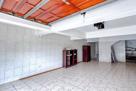 Casa à venda com 196m², 4 quartos e 3 vagasGaragem