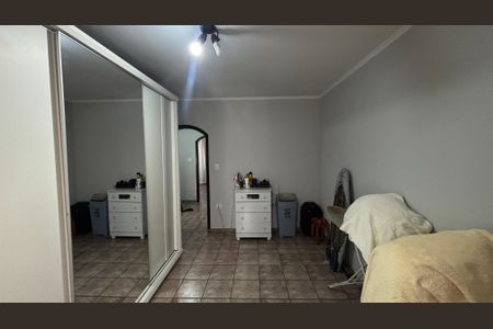 Casa à venda com 171m², 3 quartos e 3 vagasQuarto 2