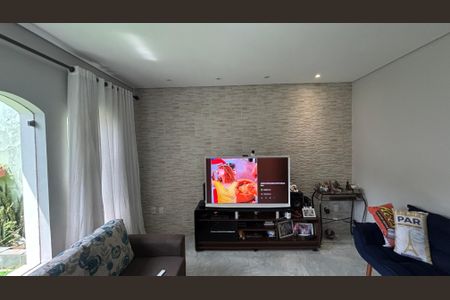 Casa à venda com 171m², 3 quartos e 3 vagasSala