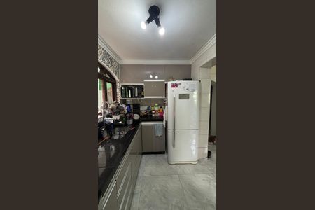 Casa à venda com 171m², 3 quartos e 3 vagasCozinha