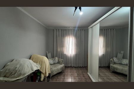 Casa à venda com 171m², 3 quartos e 3 vagasQuarto 2