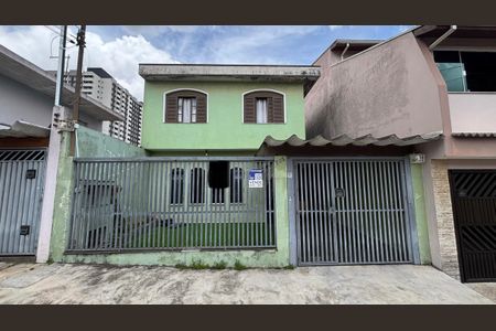 Casa à venda com 171m², 3 quartos e 3 vagasFachada