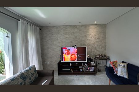 Casa à venda com 171m², 3 quartos e 3 vagasSala