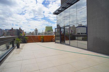 Studio para alugar com 42m², 1 quarto e 1 vaga Studio para alugar com 42m², 1 quarto e 1 vagaTerraço