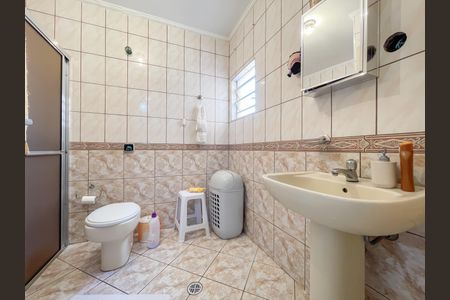 Casa à venda com 280m², 4 quartos e 2 vagasBanheiro 3