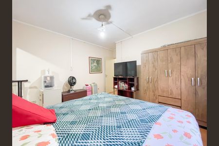 Casa à venda com 280m², 4 quartos e 2 vagasSuíte 1