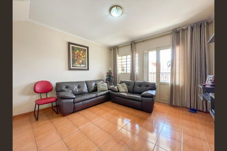 Sala de casa para alugar com 4 quartos, 280m² em Veloso, Osasco