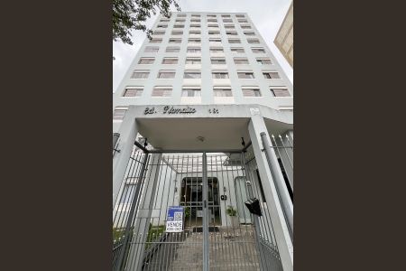 Apartamento à venda com 83m², 3 quartos e 2 vagasFachada + plaquinha
