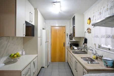 Apartamento à venda com 83m², 3 quartos e 2 vagasCozinha