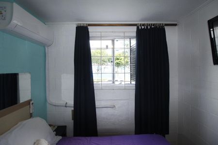 Quarto 2 de apartamento à venda com 2 quartos, 42m² em Rubem Berta, Porto Alegre