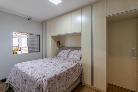 Casa à venda com 220m², 3 quartos e 4 vagas Casa à venda com 220m², 3 quartos e 4 vagasSuíte
