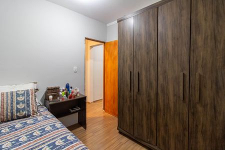 Casa à venda com 220m², 3 quartos e 4 vagas Casa à venda com 220m², 3 quartos e 4 vagasQuarto 3