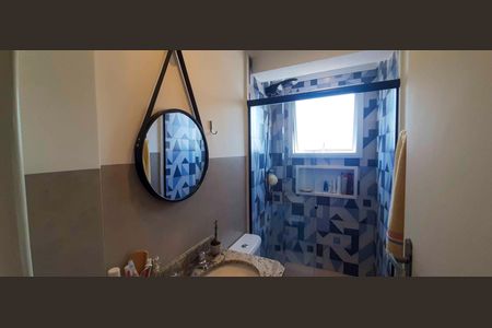 Apartamento para alugar com 64m², 2 quartos e 1 vaga Apartamento para alugar com 64m², 2 quartos e 1 vagaBanheiro da Suíte