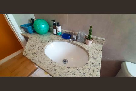 Apartamento para alugar com 64m², 2 quartos e 1 vaga