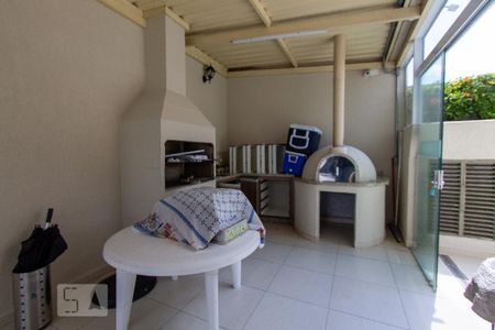 Apartamento para alugar com 64m², 2 quartos e 1 vaga Apartamento para alugar com 64m², 2 quartos e 1 vagaÁrea comum - Churrasqueira