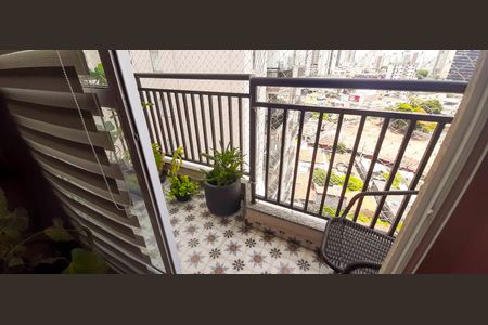 Sacada da Sala de apartamento para alugar com 2 quartos, 64m² em Vila Osasco, Osasco