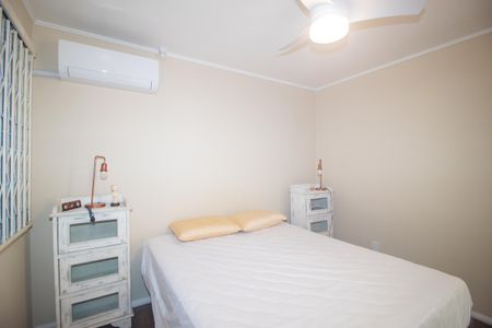 Casa à venda com 373m², 5 quartos e 3 vagas Casa à venda com 373m², 5 quartos e 3 vagasquarto 4