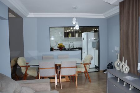 Apartamento para alugar com 55m², 2 quartos e 1 vagaSala