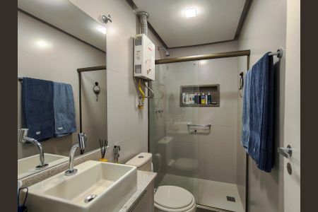 Apartamento à venda com 54m², 1 quarto e 1 vagaBanheiro Corredor