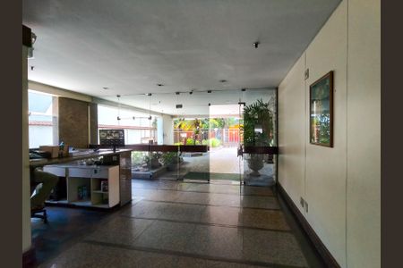 Apartamento à venda com 54m², 1 quarto e 1 vagaFachada e portaria