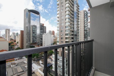 Varanda de kitnet/studio à venda com 1 quarto, 25m² em Pinheiros, São Paulo