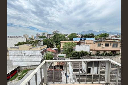 Apartamento para alugar com 75m², 3 quartos e 1 vagaVaranda do Quarto 3