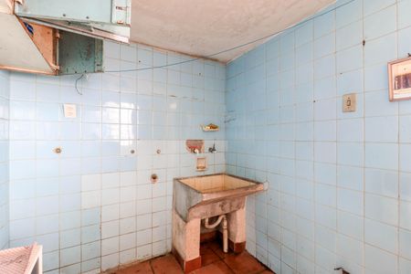 Casa à venda com 300m², 2 quartos e 4 vagasÁrea de Serviço