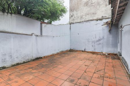 Casa à venda com 300m², 2 quartos e 4 vagasQuintal