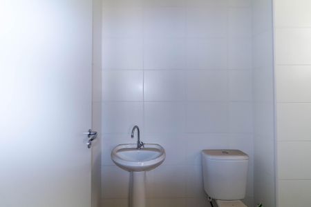 Banheiro da Suíte de apartamento para alugar com 1 quarto, 26m² em Vila Ema, São Paulo