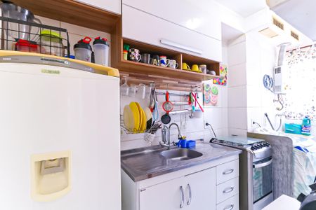 Apartamento à venda com 55m², 3 quartos e 1 vaga Apartamento à venda com 55m², 3 quartos e 1 vagaCozinha