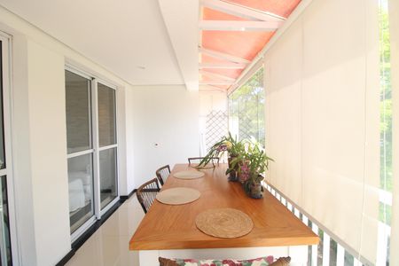 Varanda de apartamento à venda com 3 quartos, 94m² em Vila Campo Grande, São Paulo